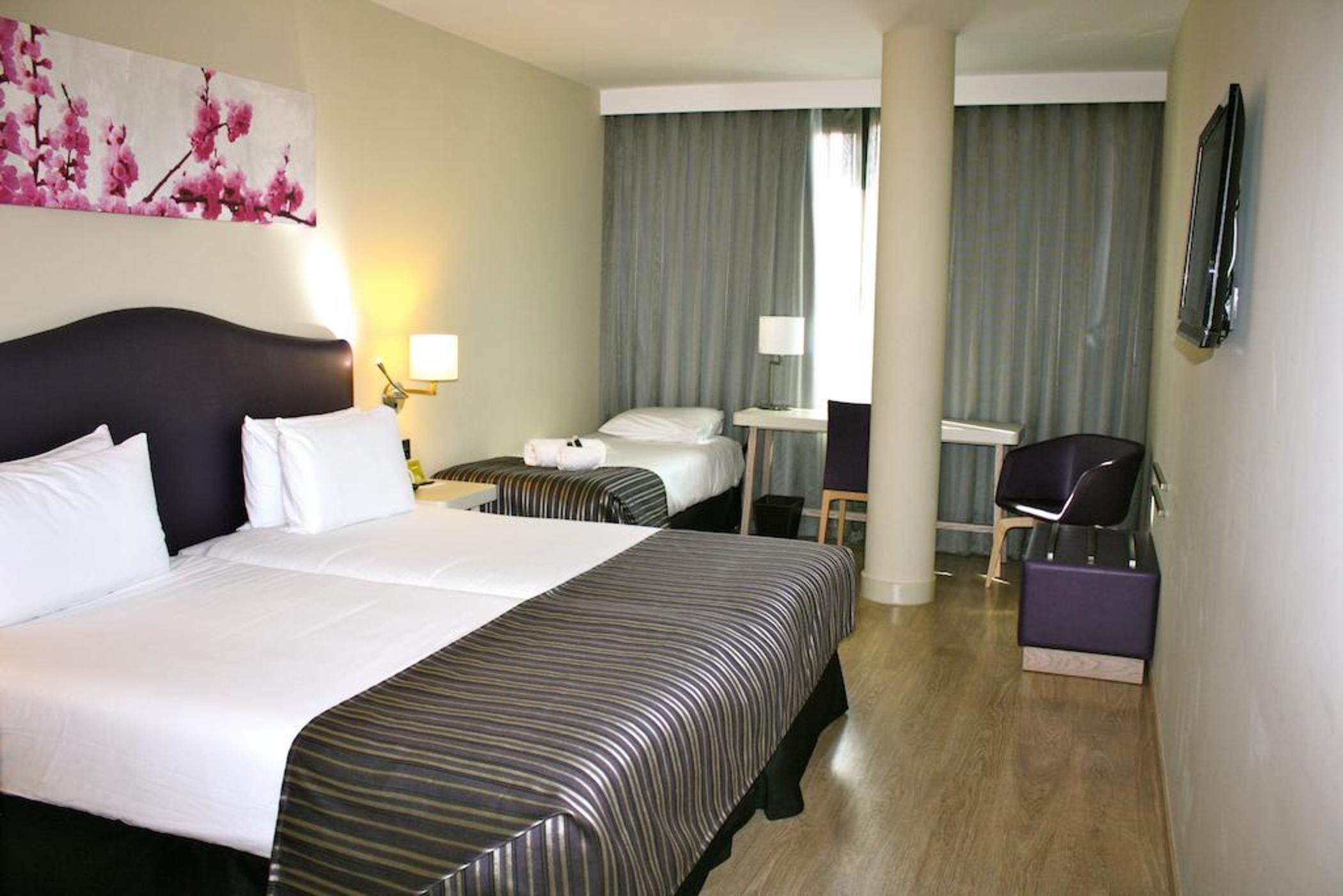 Exe Moncloa Hotel Madrid Luaran gambar