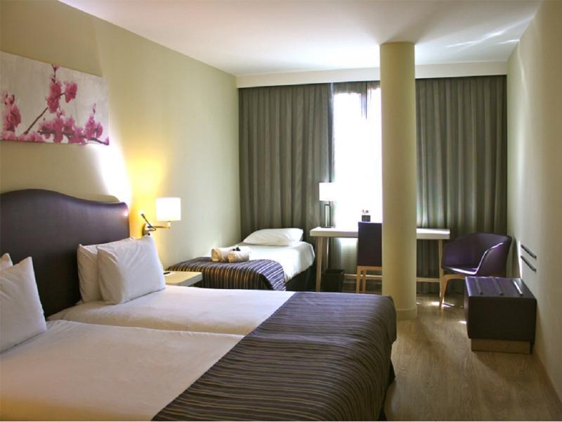 Exe Moncloa Hotel Madrid Luaran gambar