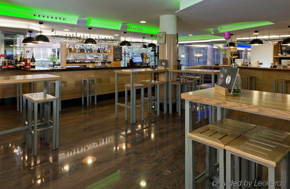 Exe Moncloa Hotel Madrid Luaran gambar