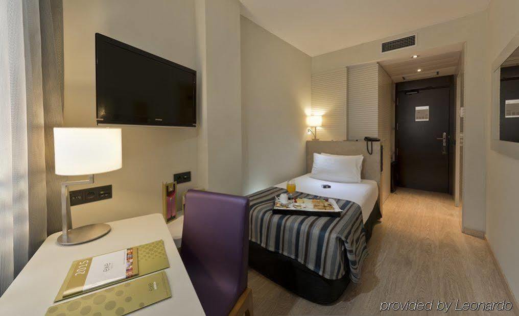 Exe Moncloa Hotel Madrid Luaran gambar