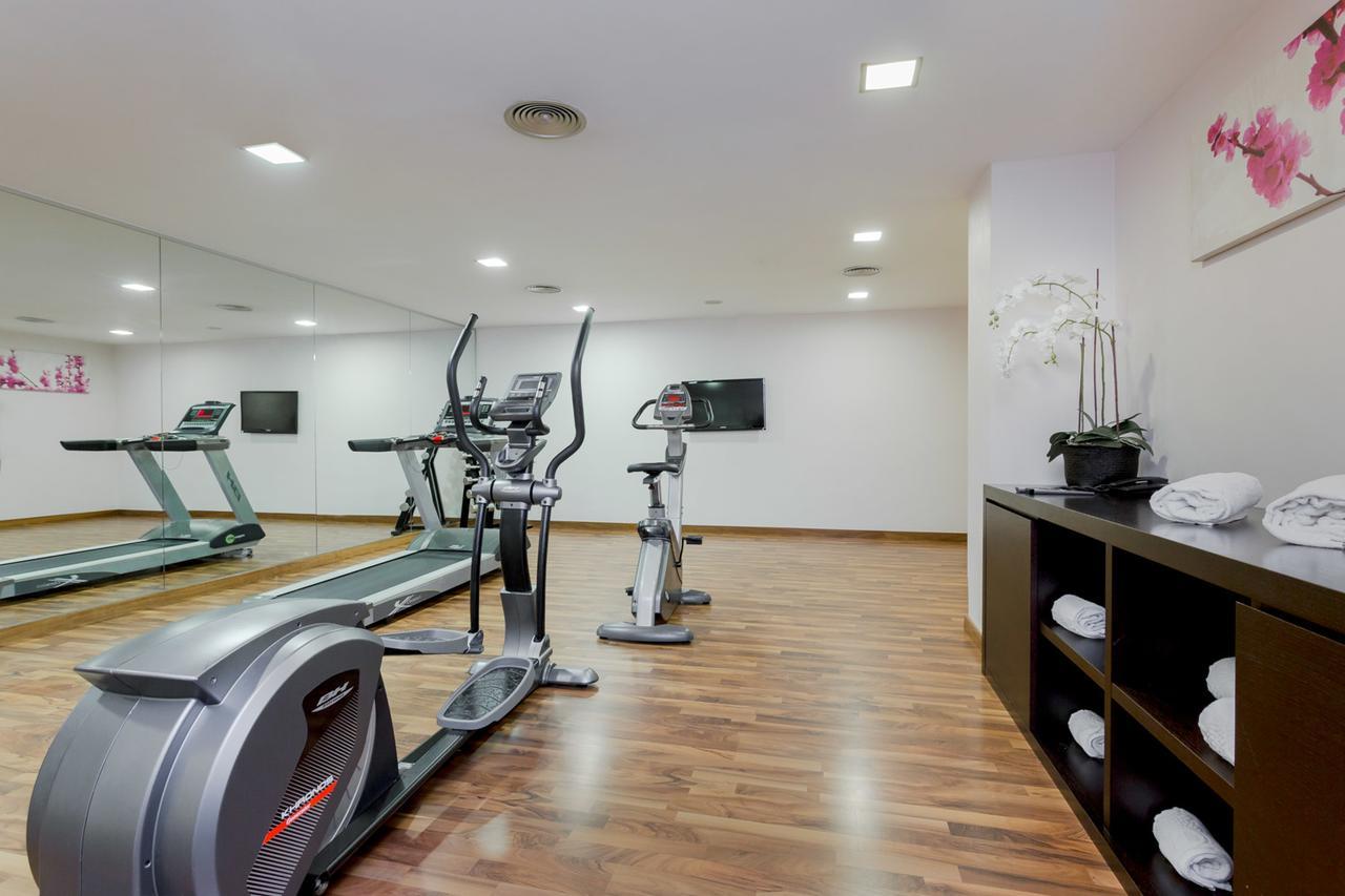 Exe Moncloa Hotel Madrid Luaran gambar