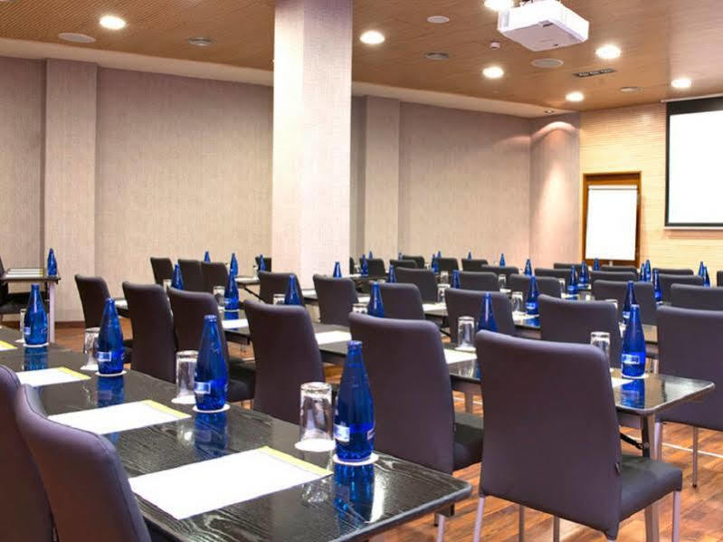 Exe Moncloa Hotel Madrid Luaran gambar