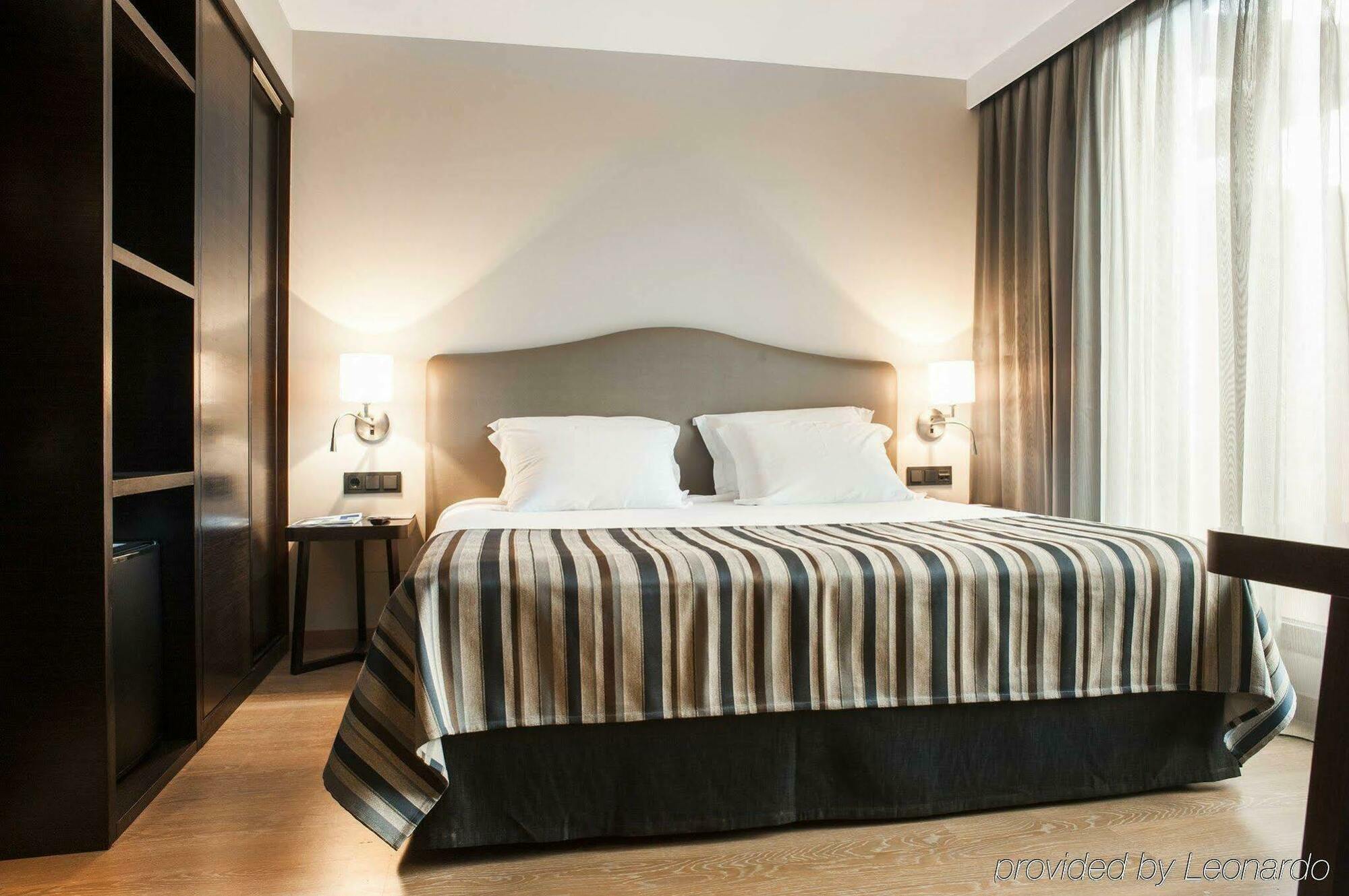 Exe Moncloa Hotel Madrid Luaran gambar